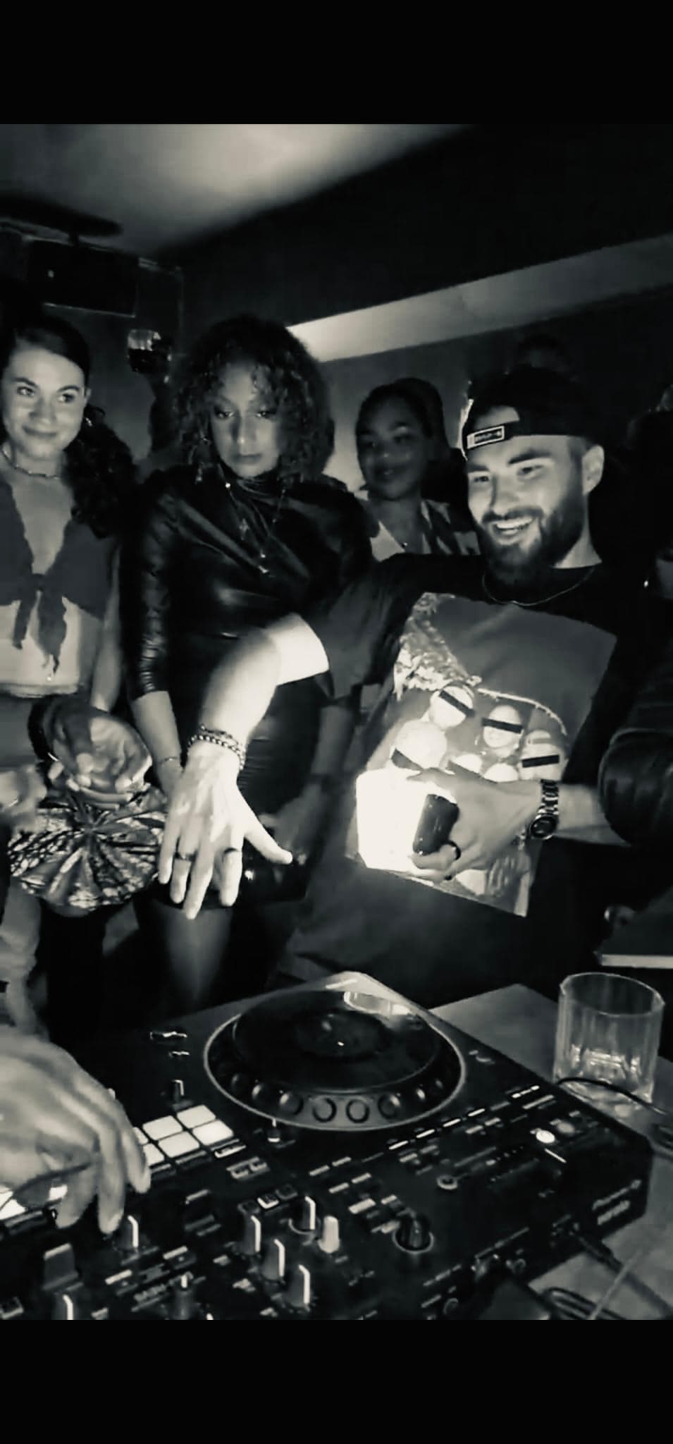 Izzy Lokko - La Mif, photo evenementielle 24 a Paris